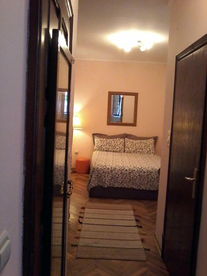 Studio Hram Белград Екстериор снимка